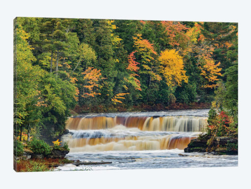 Cascade on Tahquamenon Falls in autumn, Tahquamenon Falls State Park, Michigan
