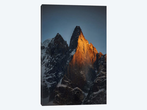 Aiguille des Drus, Chamonix, Haute-Savoie, Auvergne-Rhone-Alpes, France