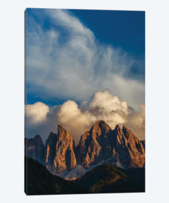 Mountain peaks, Dolomites, Italy