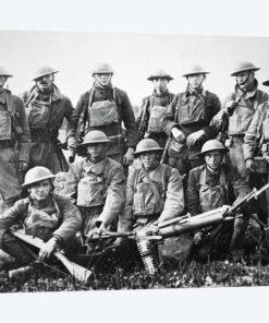 American patrol with German machine gun captured in the Saint-Mihiel Offensive on the Western Front, September 1918