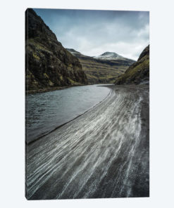 The Lines At Low Tide