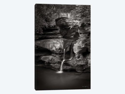 Upper Falls Old Mans Cave BW