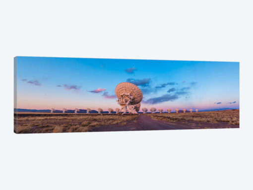 The Very Large Array Radio Telescope In New Mexico At Sunset